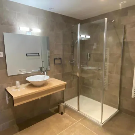 Entre Montagne Et Porto (Corsica)